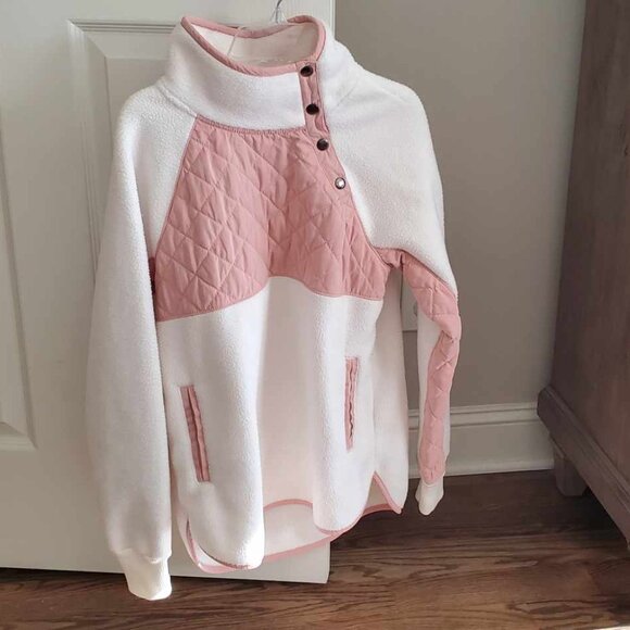 Abercrombie & Fitch Quilted Mock Neck Asymmetrical Snap Up Pullover Sweatshirt - Picture 3 of 6